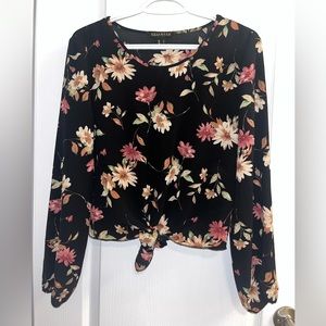 Floral Blouse Size L